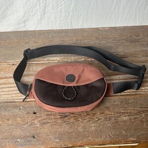 Lululemon Athletica Men's Belt Bag in Brown and Black